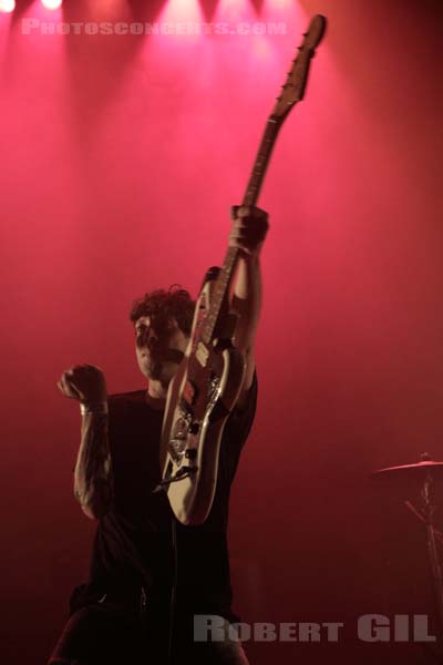 THE SOFT MOON - 2016-09-17 - PARIS - Cafe de la Danse - 